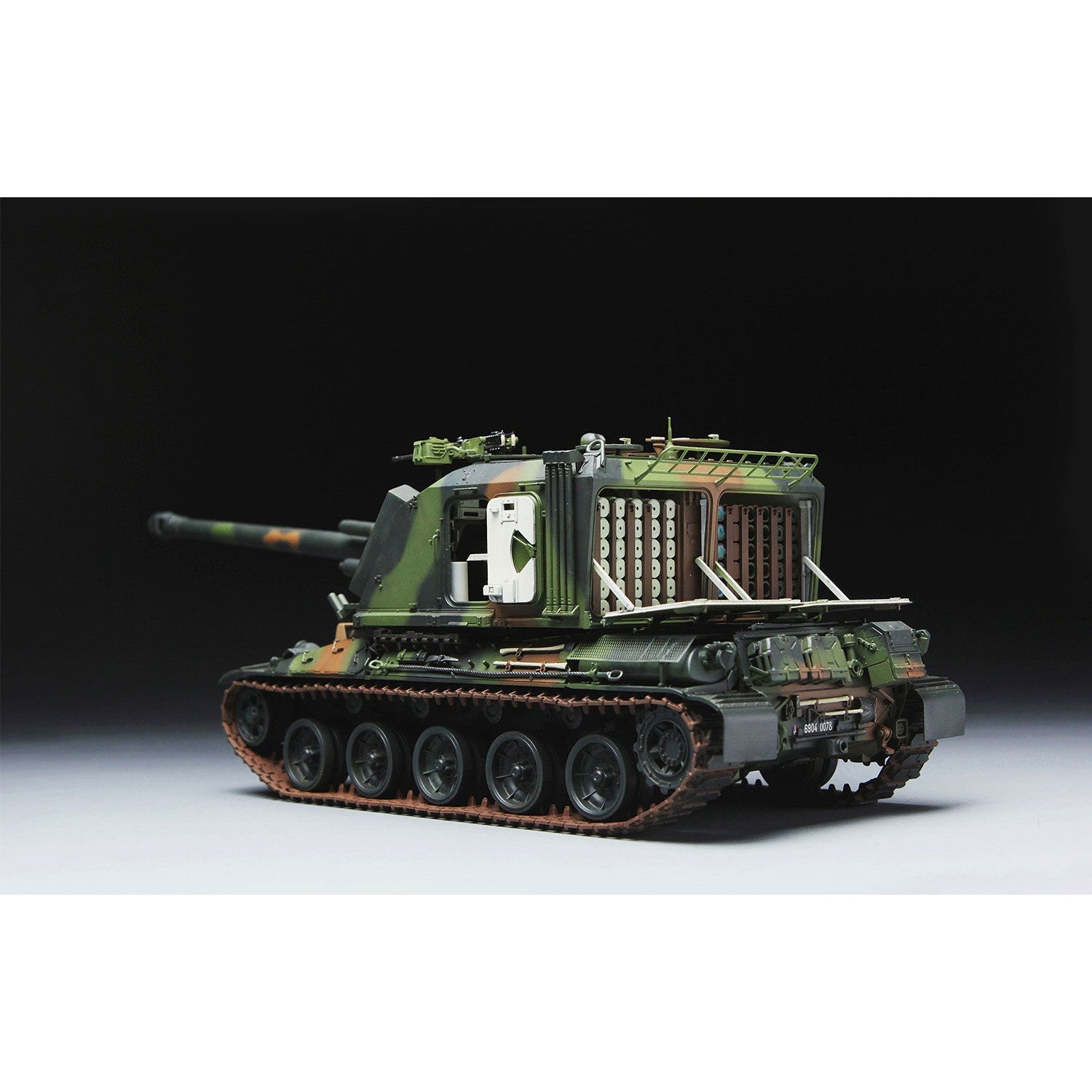 1/35 French AUF1 155mm Self-Propelled Howitzer