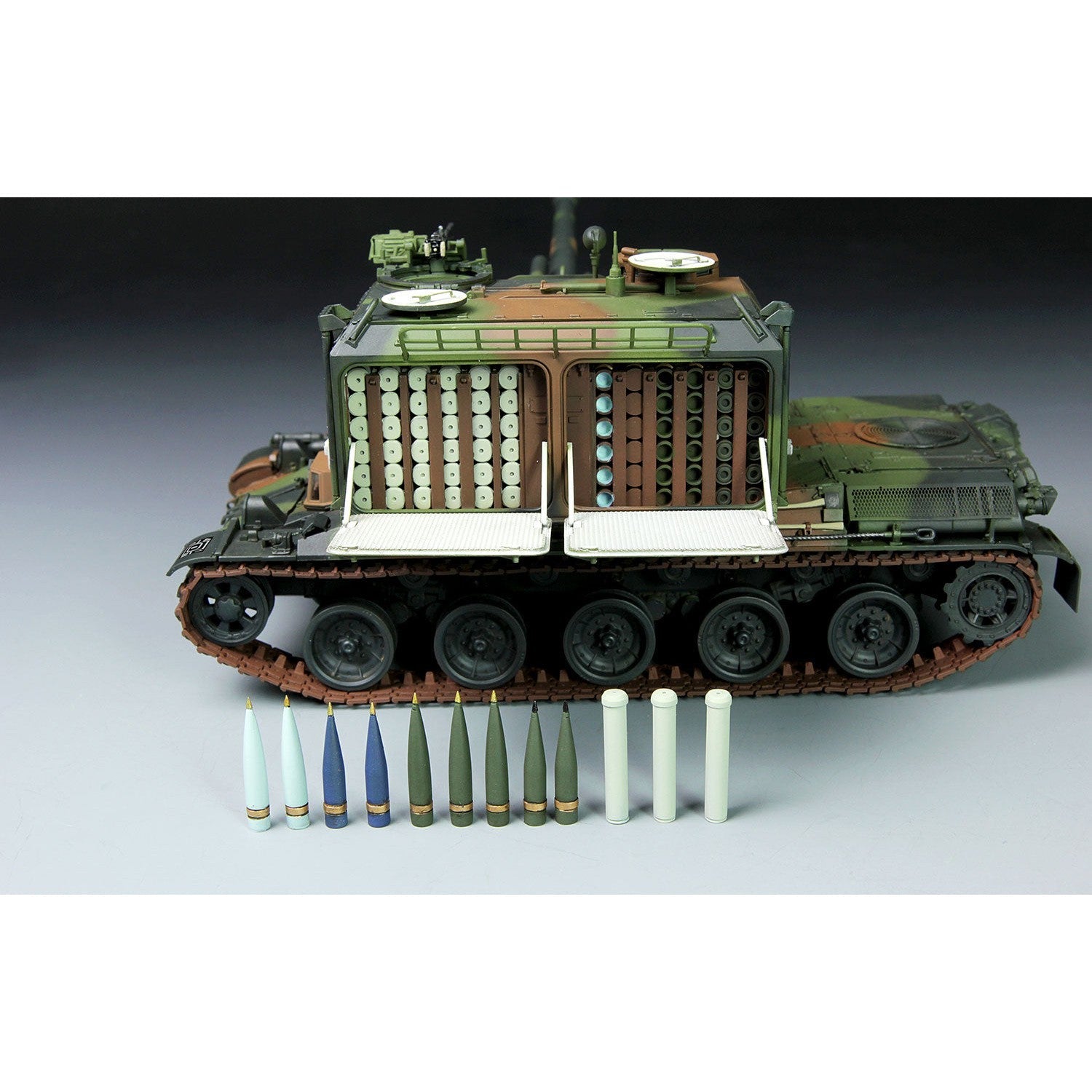 1/35 French AUF1 155mm Self-Propelled Howitzer