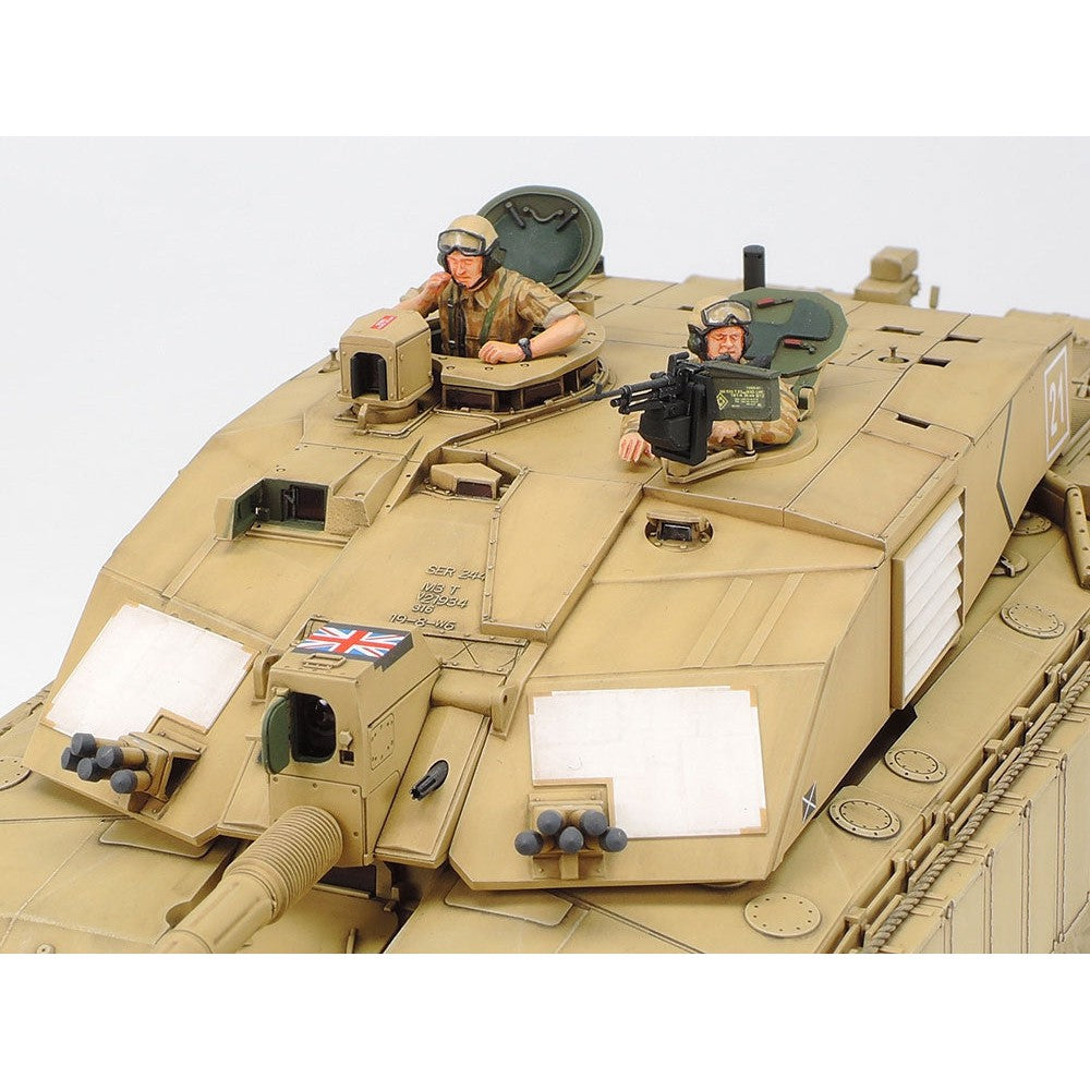 1/35 British Main Battle Tank Challenger 2 (Desertised)